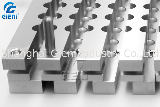 Tipo manual cavidades cosméticas de alumínio do molde DIY 96 do batom