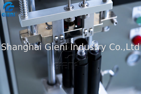 Máquina de enchimento dupla do brilho do bordo do rímel do bocal com o tanque 20L