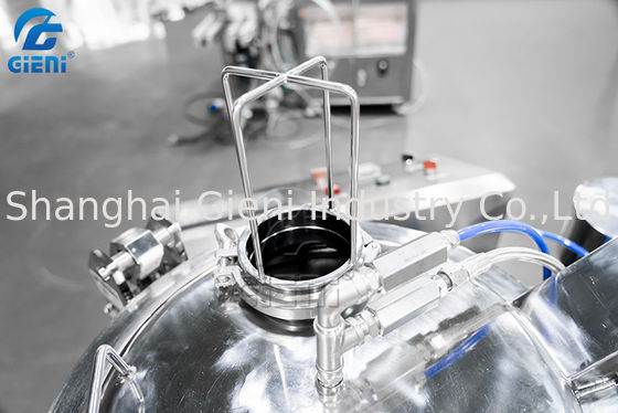 Máquina cosmética de alta velocidade do misturador do pó 50L com dispositivo de pulverização do óleo