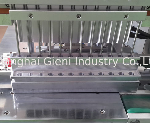 Máquina de enchimento automática de Cosemtic de 12 bocais para o batom com tampa da cor