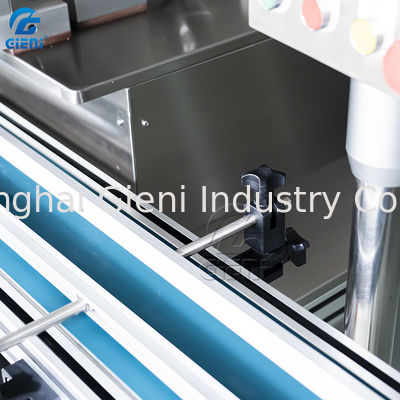 máquina de enchimento cosmética do creme do ocultador de 45pcs/Min 100ml com levantamento do bocal