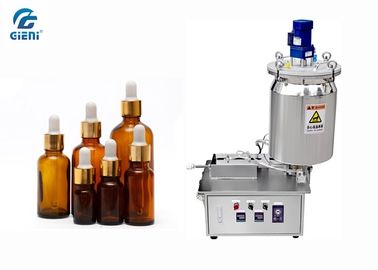 Bom preço. Máquina de enchimento do óleo 10L-50L essencial com projeto ajustável da ração do cilindro do ar on-line