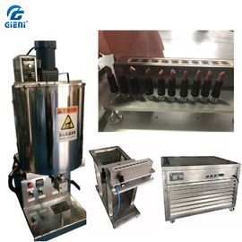 Bom preço. Equipamento de fabricação cosmético do batom da cor com o molde do batom do silicone on-line